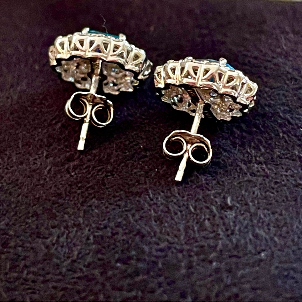 Swiss Blue Topaz/White Sapphire stud earrings - Picture 5 of 6